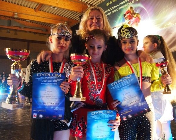 Tancerki na medal: Nela Głowacka, Martyna Gabryś i Natalia...
