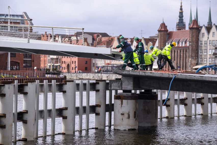 Harmonogram otwierania kładki na Ołowiankę 