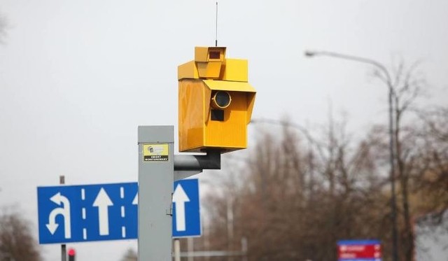 Fotoradar na zjeździe z autostrady A1 na A4 na węźle Sośnica w Gliwicach jest zaskakująco skuteczny.