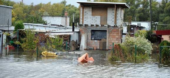 W Szczecinie i okolicach - powódź.