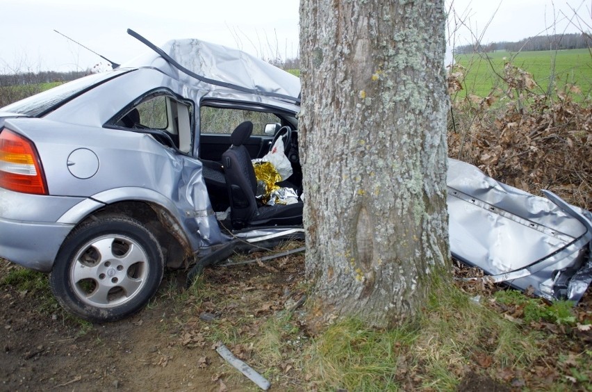 Wypadek na drodze między miejscowościami Rzechcino i...