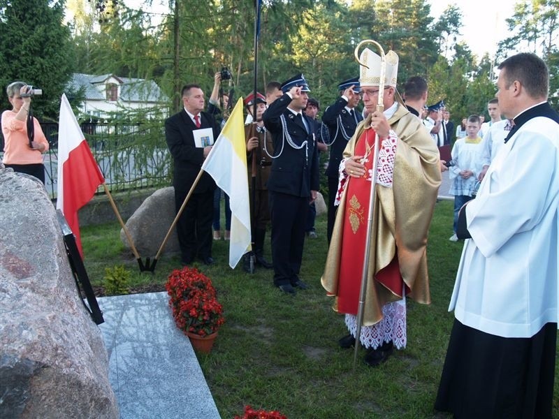 Gulczewo z biskupem dla ks. Szulca (zdjęcia)