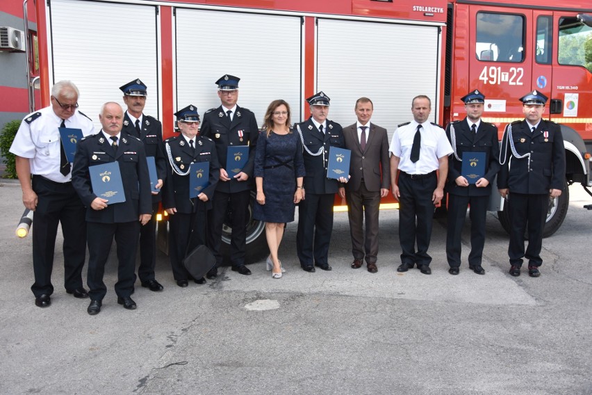Siedem jednostek straży pożarnej z powiatu starachowickiego będzie mogło kupić dodatkowe wyposażenie