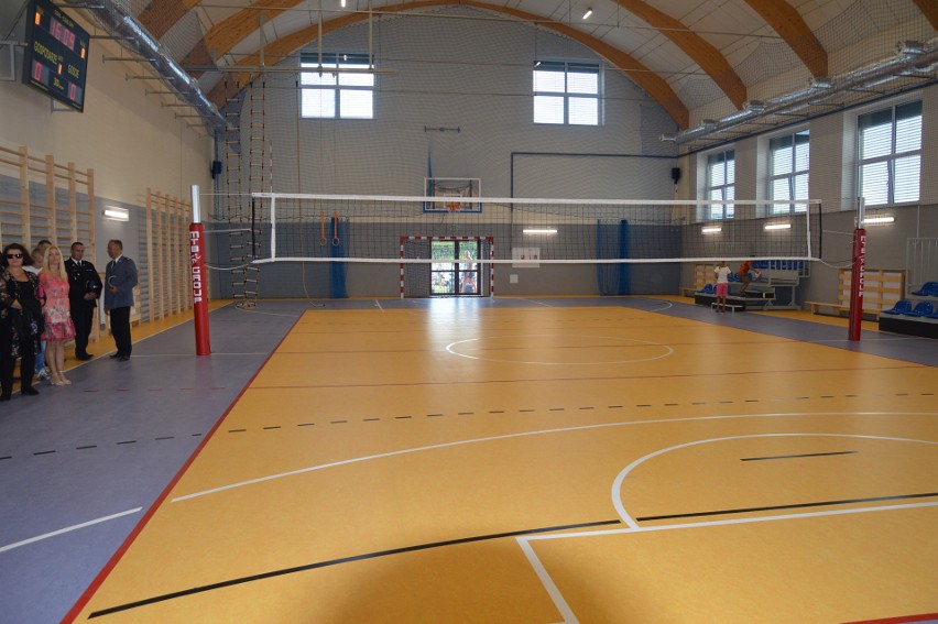 Otwarto pierwszą salę gimnastyczną w gminie Kozłów