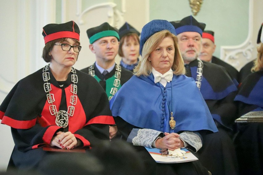 Przyznanie tytułu doktora Honoris Causa Profesor Coral...