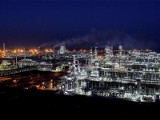 Największa rafineria na świecie kupuje rosyjską ropę. Za ruble!