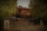 Zabójstwo w Jeninie. Sąd aresztował 42-letniego syna ofiar. Mężczyzna usłyszał zarzut zabójstwa ze szczególnym okrucieństwem