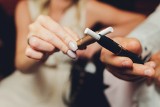 Mandaty za sprzedaż e-papierosów nieletnim. Policja ukarała sprzedawczynię z Makowa Mazowieckiego