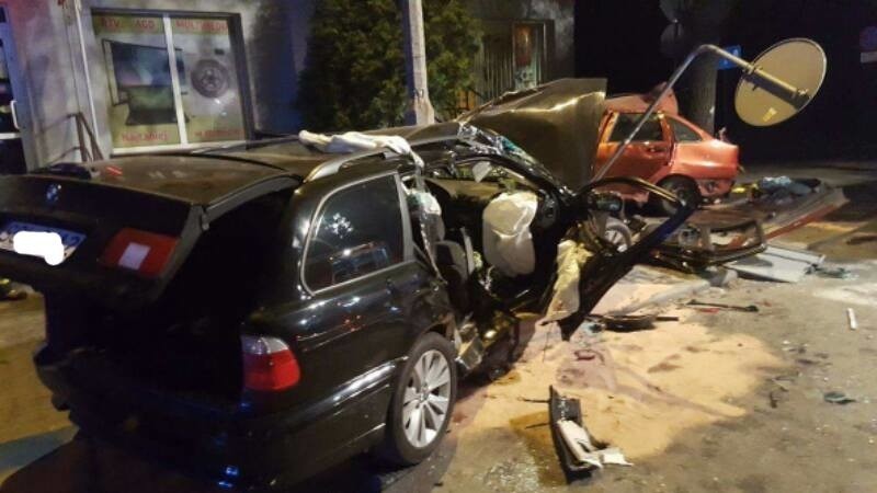 Kierowca BMW rozbił samochody w Knurowie