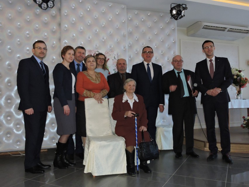 Czesława Świerszcz z Jazgarki obchodziła 100. rocznicę urodzin. Było bardzo uroczyście [ZDJĘCIA, WIDEO]
