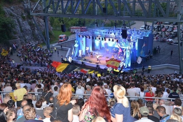 Kielecki Amfiteatr Kadzielnia jest brany pod uwagę przez władze Telewizji Polskiej jako nowa lokalizacja Festiwalu Opolskiego.