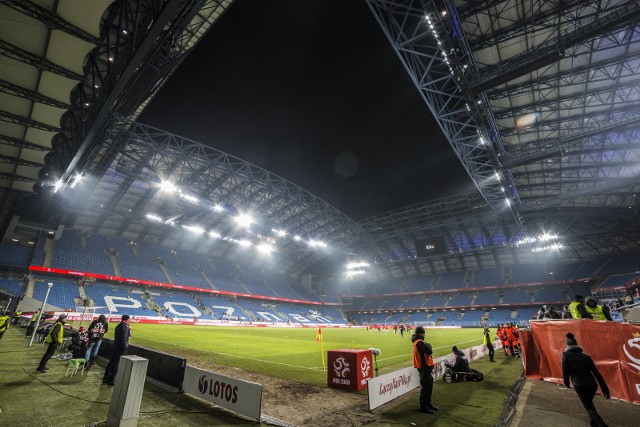 Ostatnio na Inea Stadionie reprezentacja Polski grała 26 marca 2016 roku. Przed Euro 2016 zmierzyła się towarzysko z Serbią
