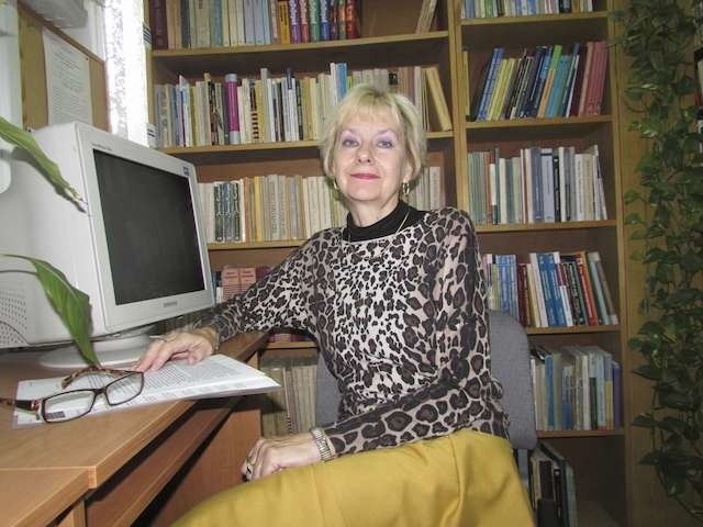 Barbara Balkiewicz pracuje w Bibliotece Pedagogicznej od 1985 roku