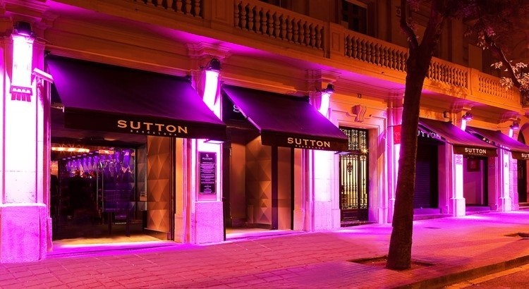 Night club „Sutton” awizowany jest jako jedno z najlepszych...