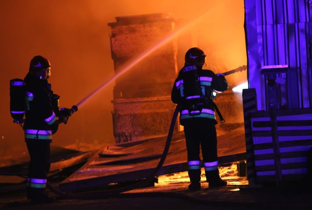 Pożar w Bielsku-Białej: Groźny pożar przy ulicy Mglistej