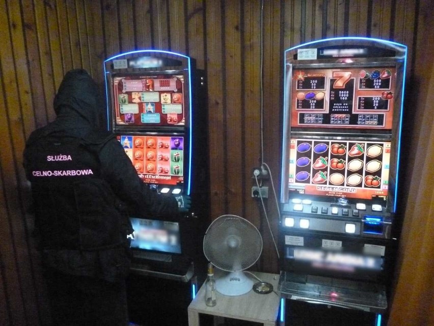 Wysokie Mazowieckie, Zambrów. Podlaska KAS zabezpieczyła nielegalne automaty do gier hazardowych (ZDJĘCIA] 