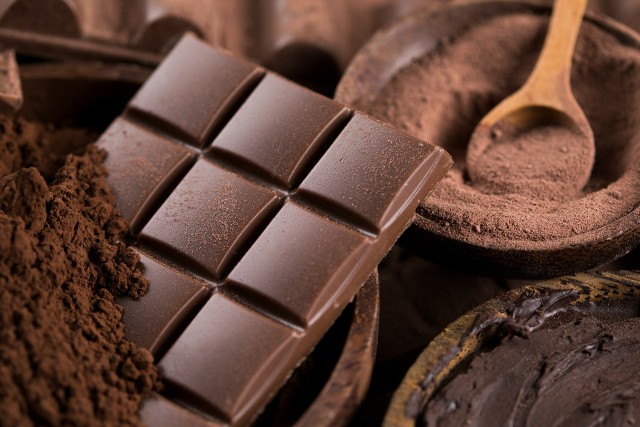 Wzrost cen kakao przekłada się na wzrost cen popularnych słodyczy.