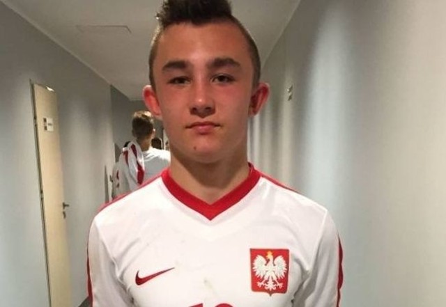 Kacper Sadłocha został zgłoszony do rozgrywek pierwszej ligi przez mielecką Stal.