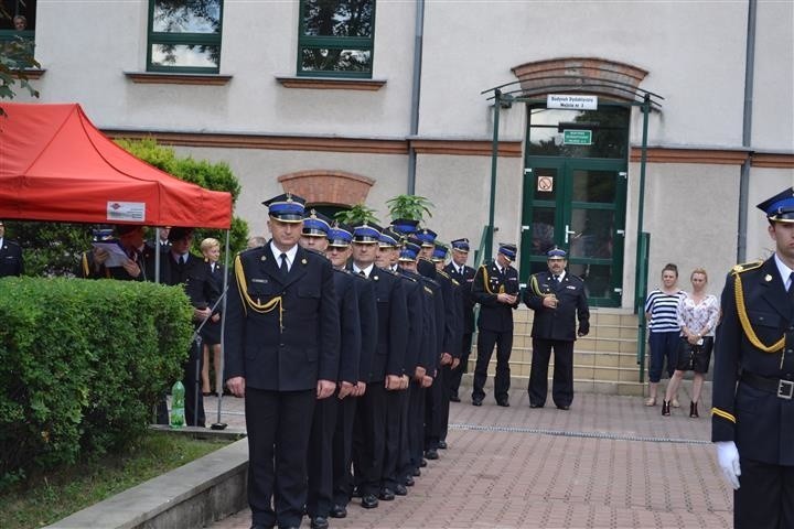 Stopień młodszego aspiranta uzyskało 112 absolwentów...