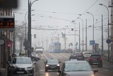 Toksyczna mgła. Kraków znalazł się wśród najbardziej zanieczyszczonych smogiem miast świata. Darmowa komunikacja wprowadzana z opóźnieniem
