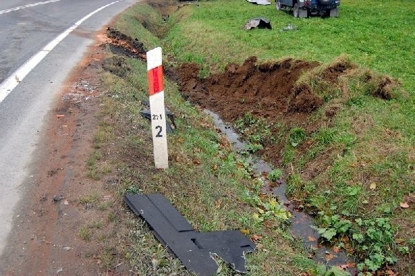 Peugeot zderzyl sie z TIR-em...