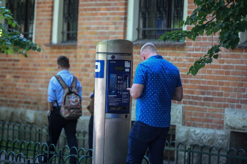 Nowe stawki zaczną obowiązywać od 15 grudnia. Wtedy...