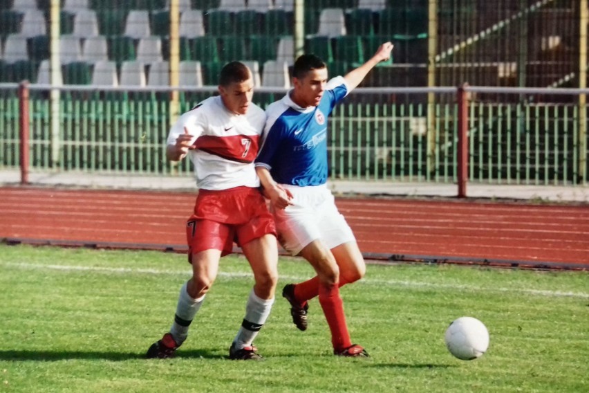 2000, Wawel - Wisła II. Marcin Kossak (z lewej) kontra jeden...