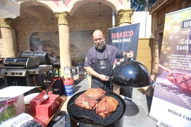 Czeladź zamienia się w stolicę... grillaZobacz kolejne zdjęcia/plansze. Przesuwaj zdjęcia w prawo - naciśnij strzałkę lub przycisk NASTĘPNE