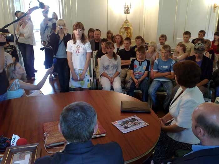 Dzieci z Białorusi podczas spotkania z Andżeliką Borys,...