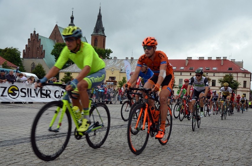 Kolarze Tour de Pologne wjechali do Małopolski [ZDJĘCIA]