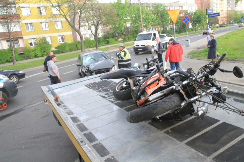 Wypadek na Borowskiej. Motocyklista w ciężkim stanie 