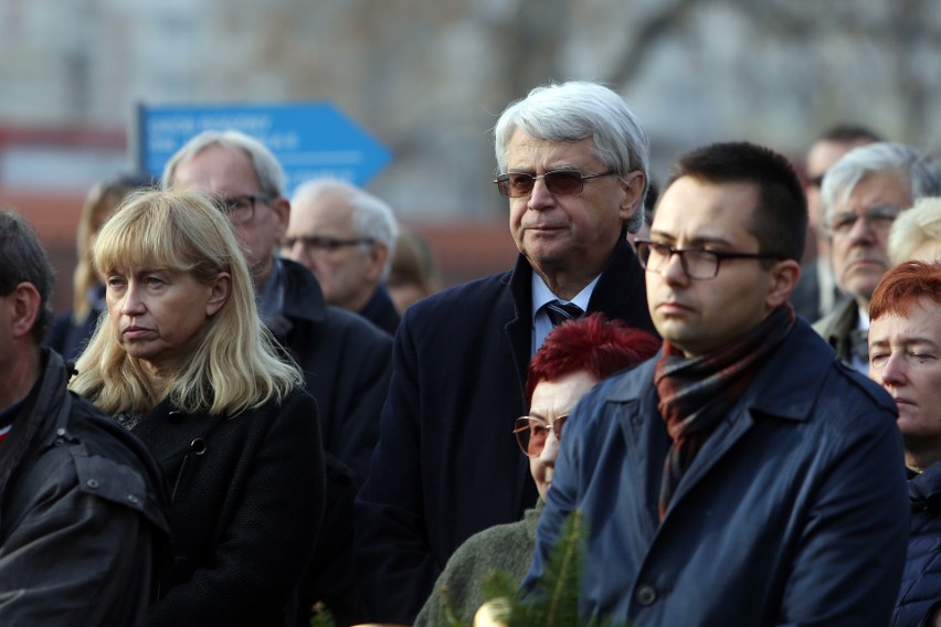 Profesor spoczął na cm. Rakowickim