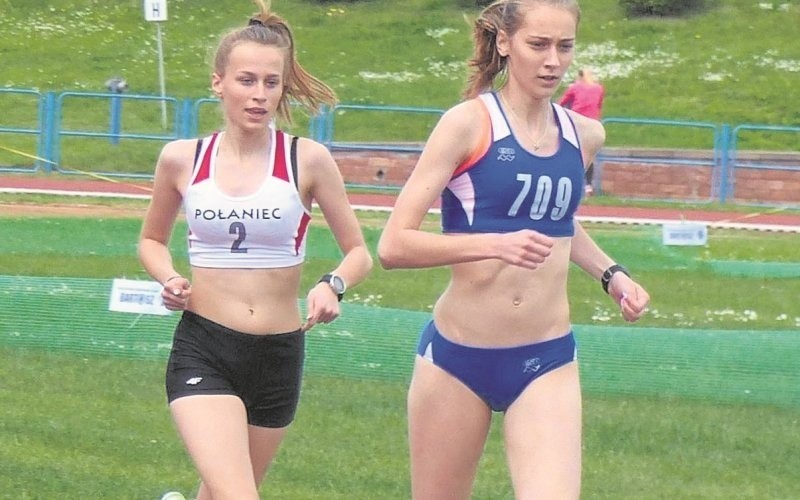 Paulina Markowska (z prawej) wygrała bieg na 1500 metrów. Na...