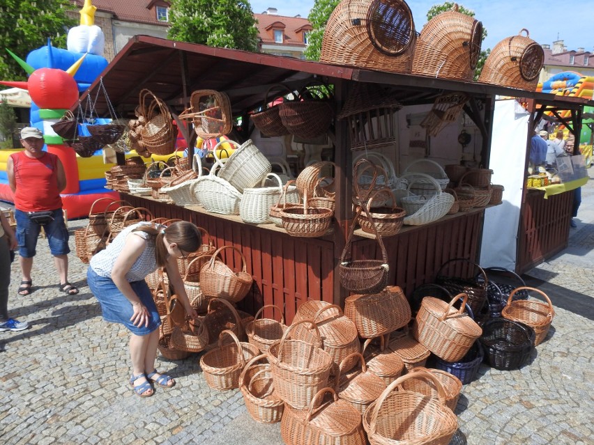 Na kupujących czeka kilkudziesięciu wystawców. W swojej...