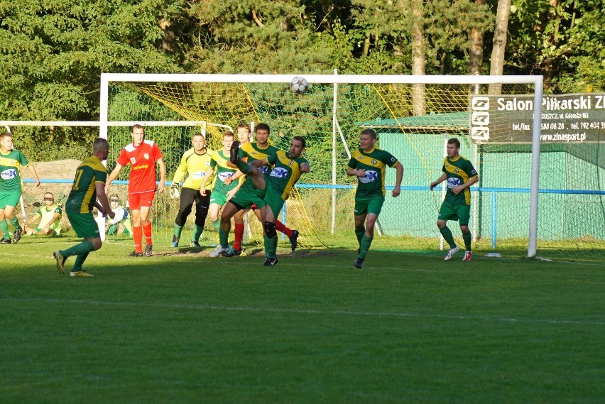 Kapral-Car Dąb Barcin - GKS Baruchowo  0:2