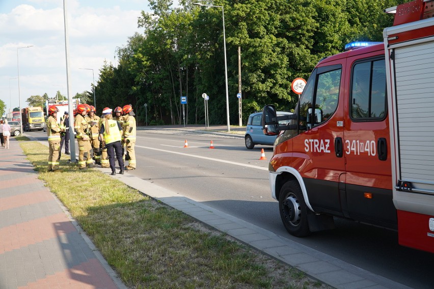 Wypadek w Ostrołęce, na ulicy Słowackiego. 7.06.2023. 