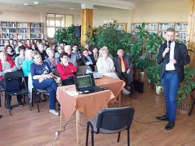 Miejska i Powiatowa Biblioteka Publiczna im. Franciszka Becińskiego w Radziejowie zaprosiła słuchaczy Uniwersytetu Trzeciego Wieku oraz uczniów LO Radziejów pt. "Węgry - historia, naród, kultura". Wykład wygłosił Maciej Mańkowski, absolwent historii Uniwersytetu ŁódzkiegoINFO Z POLSKI - przegląd najciekawszych informacji ostatnich dni w kraju