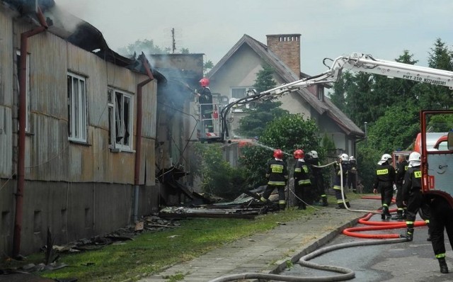 W akcji gaśniczej brało udział 18 strażaków z komendy w Pyrzycach i 36 strażaków ochotników.