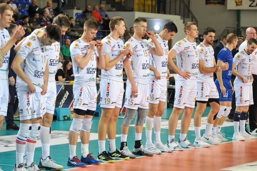 Trudne chwile przed Grupą Azoty ZAKSA Kędzierzyn-Koźle. Sebastian Świderski: - Skupiamy się teraz na walce o przetrwanie [WYWIAD]