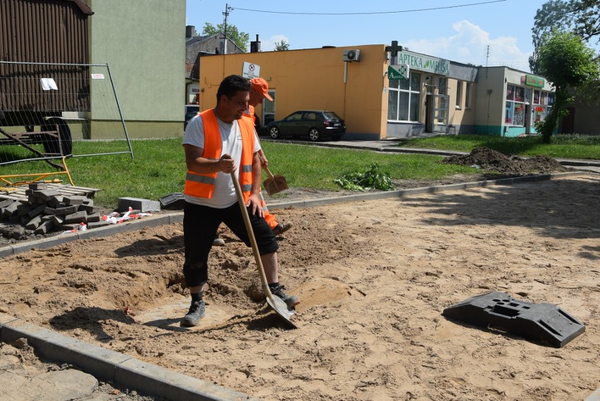 Trwa remont ulicy Marii Konopnickiej w Łęczycy [ZDJĘCIA]