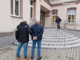 49-latek usiadł za kierownicą pod wpływem alkoholu. Usiłował przekupić policjantów. Wpadł w Piekarach, bo przekroczył dozwoloną prędkość