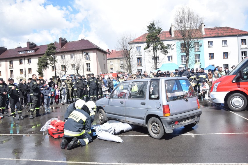 Wyjątkowy piknik strażacki w Zawierciu: Strażacy chcą pomóc 12-letniemu Mikołajowi ZDJĘCIA