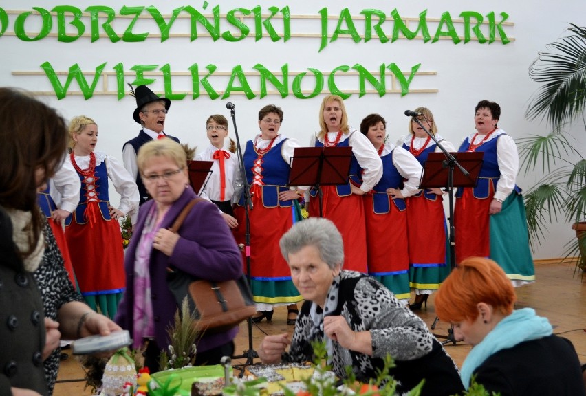 Dobrzyński Jarmark Wielkanocny 2015 w Rypinie. "Mamy czym się chwalić" [zdjęcia]