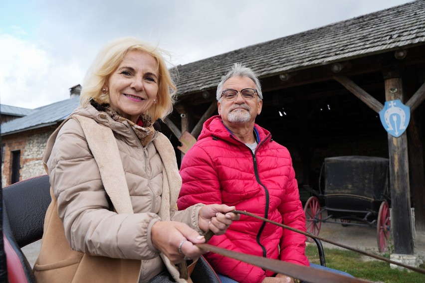 Sanatorium miłości 5. Kuracjuszki wpadną w męskie ramiona. Będą kwiaty, deklaracje i wyznania miłości. Telewidzowie komentują ZDJĘCIA