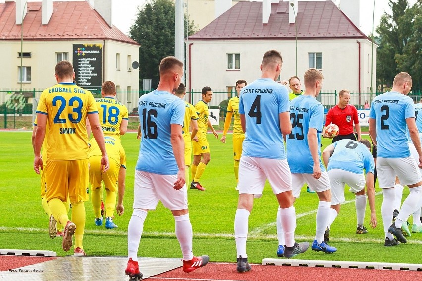 W Sanoku Ekoball pokonał Start Pruchnik 4:0