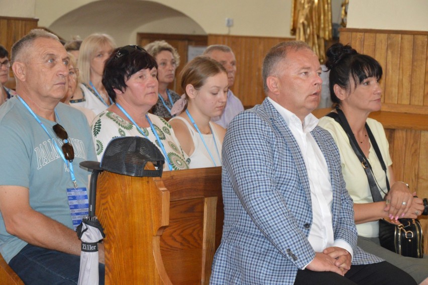 Niesamowite! Mieszkańcy Radoszyc organizują pielgrzymkę od 173 lat. W poniedziałek znów wyruszyli na Jasną Górę