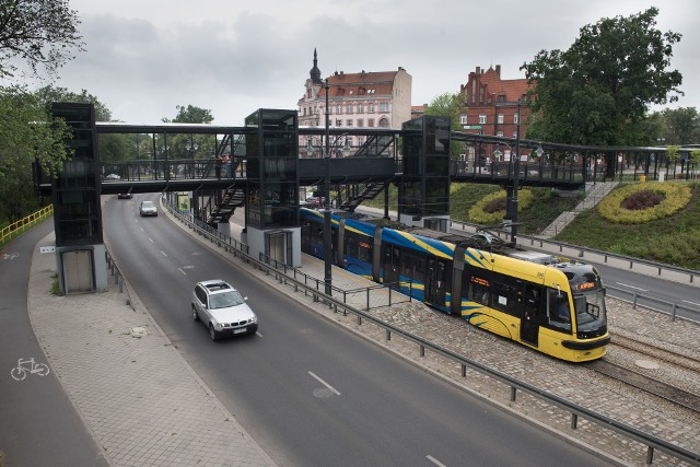 Węzeł przesiadkowy przy Dworcu Toruń Miasto