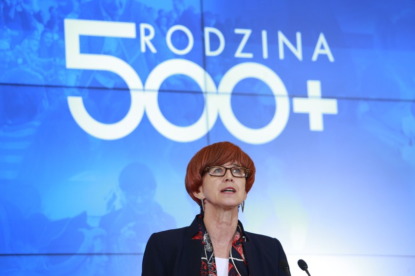 Będą zmiany w programie Rodzina 500 plus? Na pytania odpowiada minister Elżbieta Rafalska