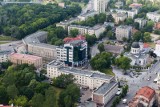 Białystok. Czy deweloperzy przy każdej nowym bloku będą budować też parkingi dla rowerów? Chcą tego rowerzyści.