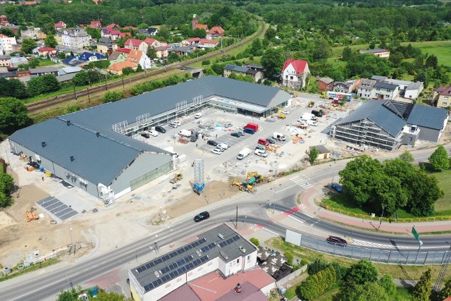 Dobiega końca budowa centrum handlowego w Sławnie.